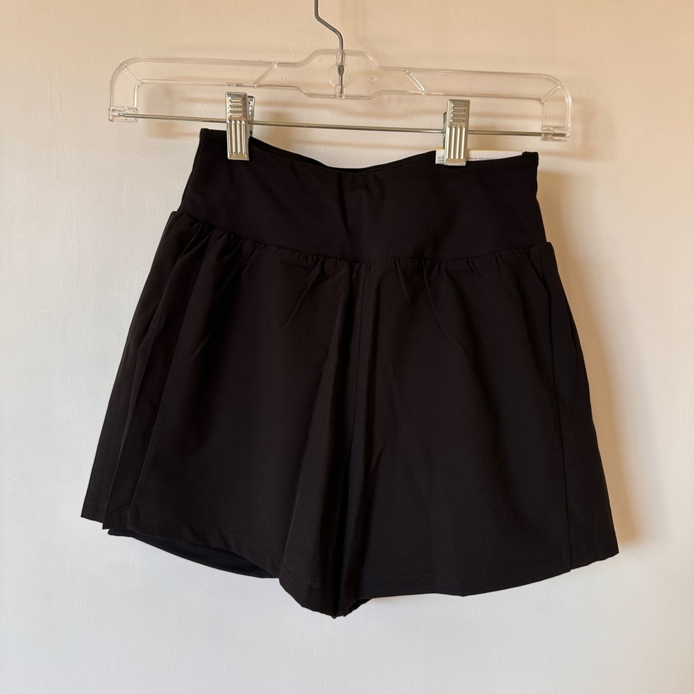 H&M Black Athletic Shorts High-Waisted Lightweight